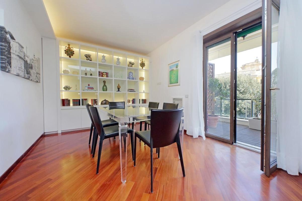 Residenza Belvedere Luxuryaparment-pool&balcony-jacuzzi-aircond-wifi * Roma