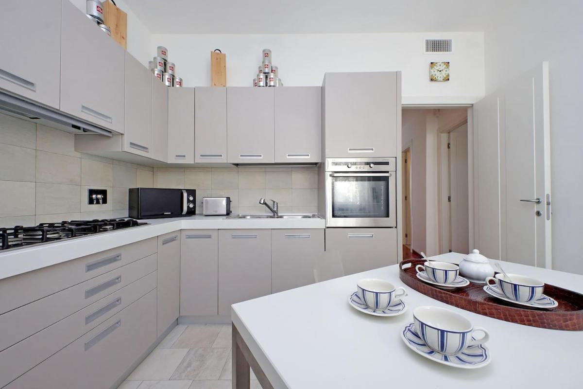 Appartamento Residenza Belvedere Luxuryaparment-pool&balcony-jacuzzi-aircond-wifi